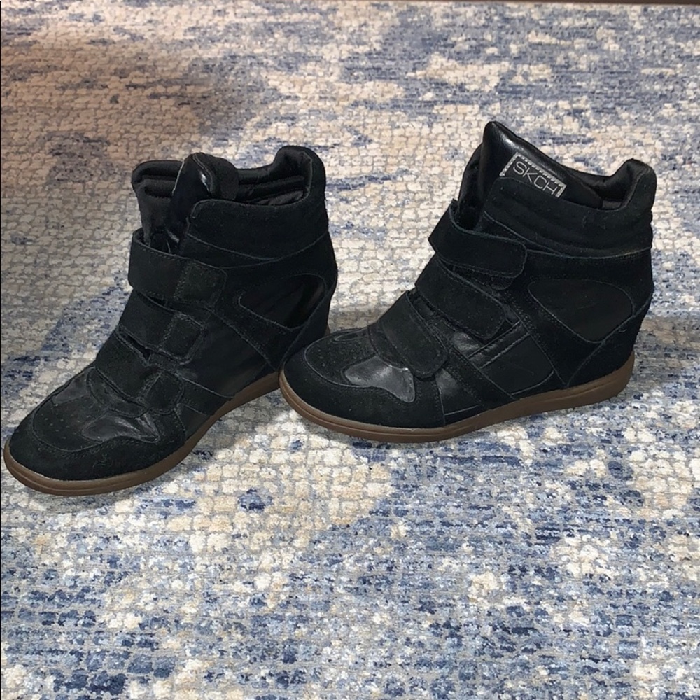 Sneaker wedges